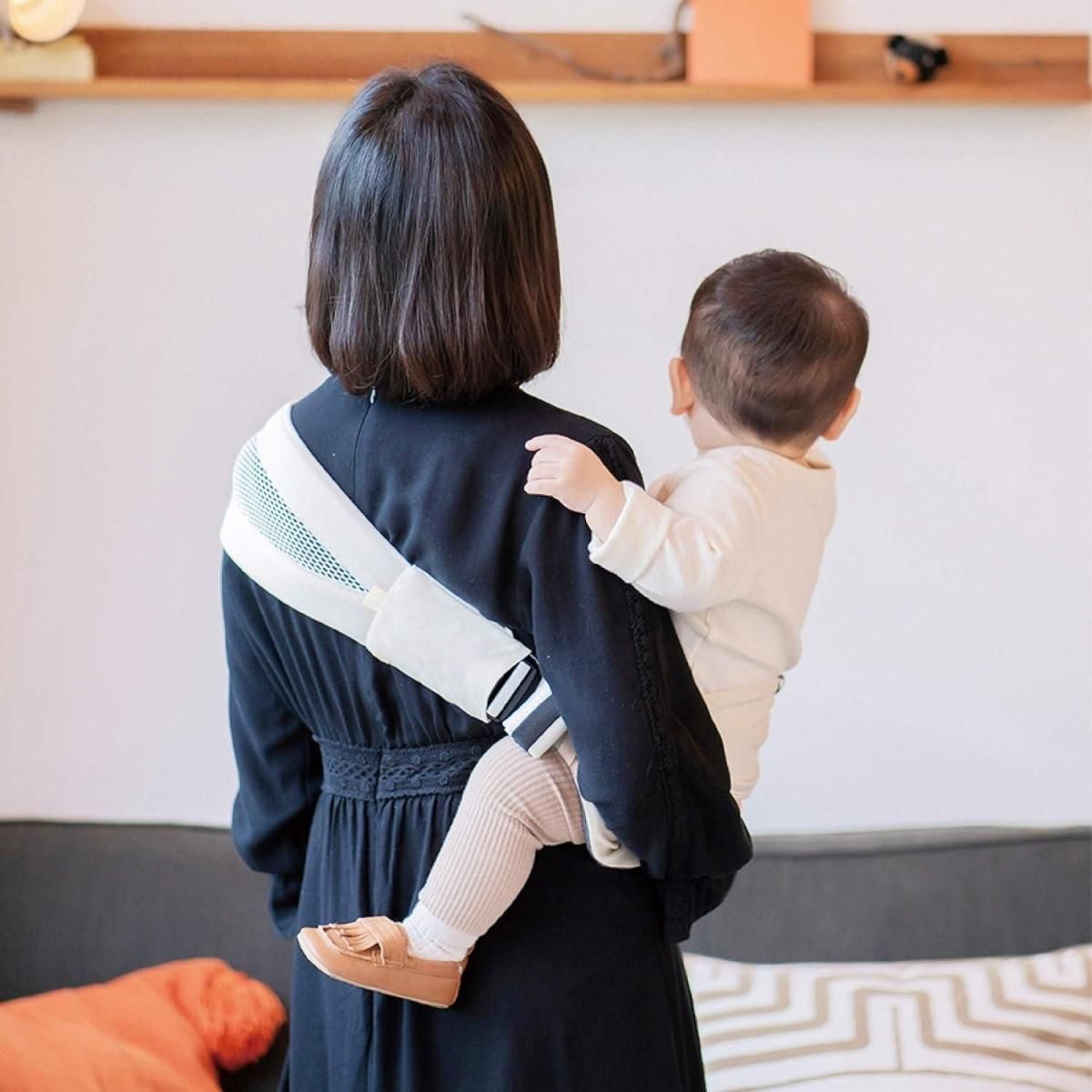 ヒップシート 抱っこ紐・おんぶ紐 ルシロダ(LUCIRODA)【6ヵ月目以降はいつでも返却可能】